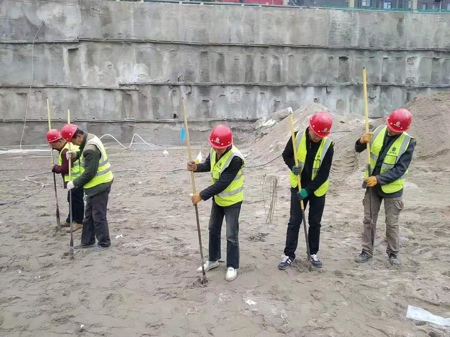 陕煤地质草滩生活基地商业办公楼及酒店项目