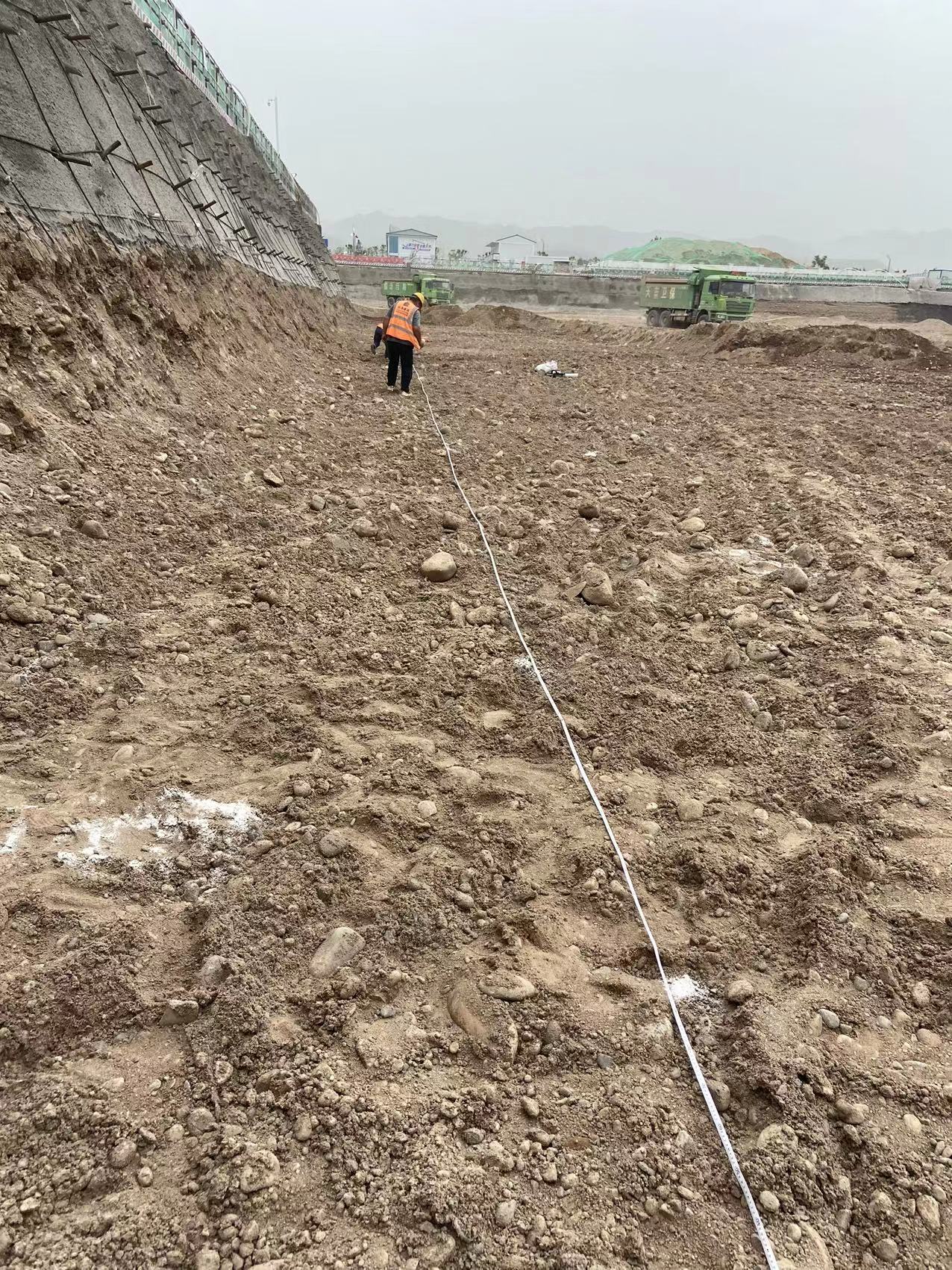 陕七建宝鸡陈仓区综合保税区基坑钎探工程