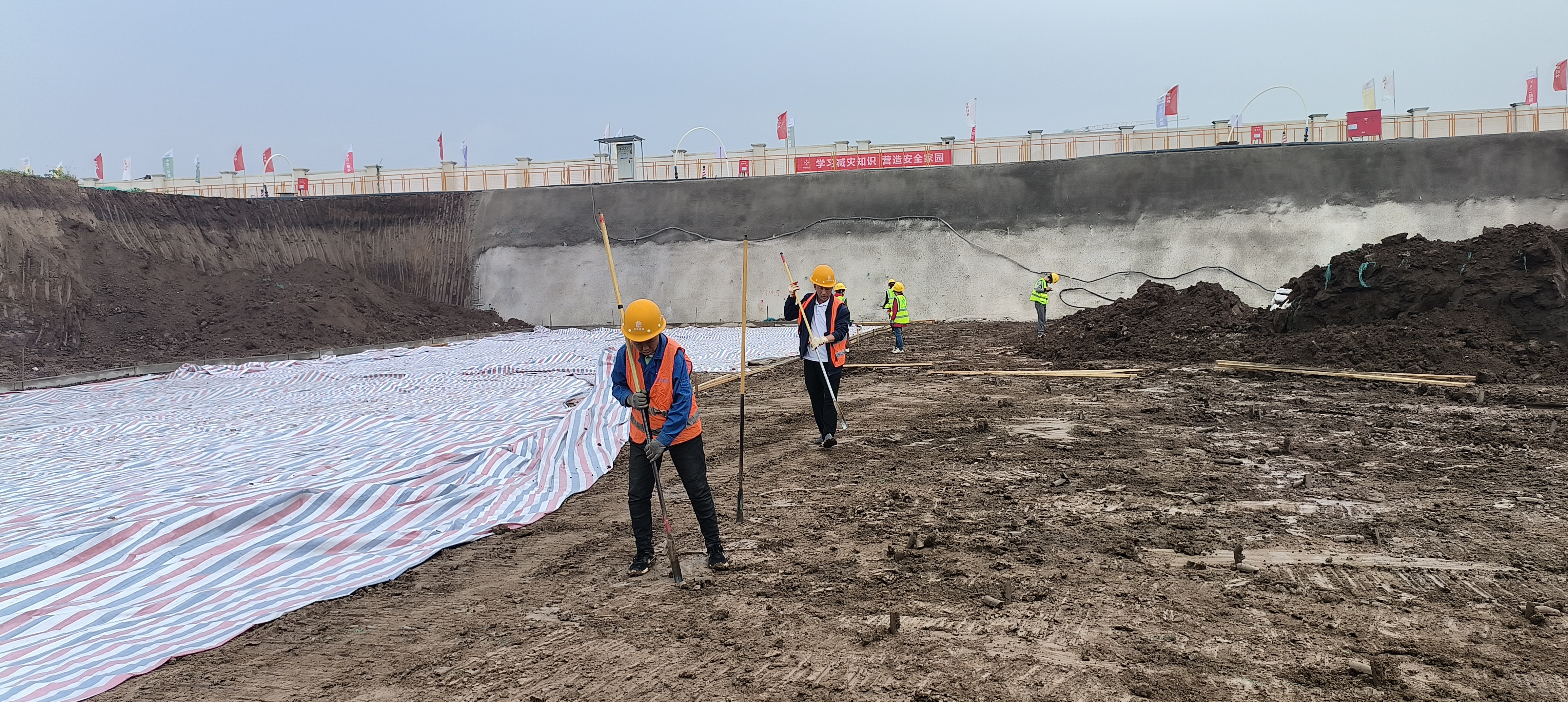 陕建九建集团沣东科创广场项目